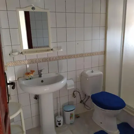 In Front Of Seaside Area Of Comfort In Your Garden Apartament
